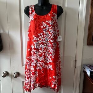 Kensie NWT Semi Sheer Floral Tunic